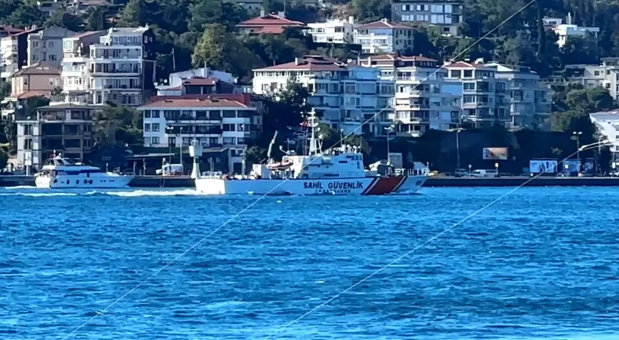 İstanbul'da Yüzme Yarışında Kaybolan Rus Yüzücü İçin Arama Çalışmaları Devam Ediyor