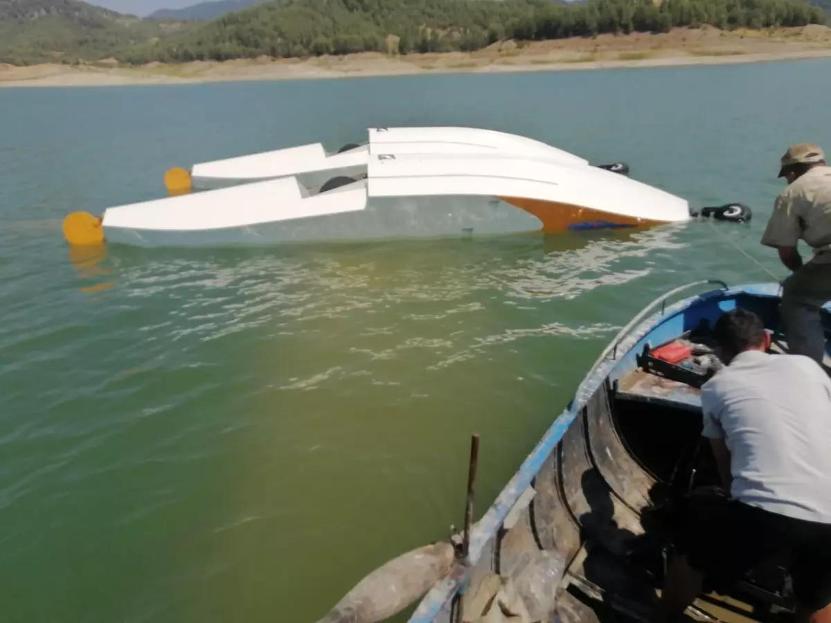 Yangın Söndürme Uçağı Kırıma Uğradı, Pilotlar Kurtarıldı