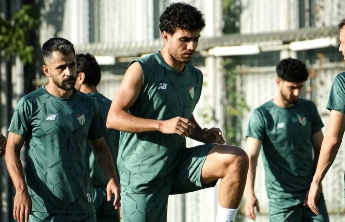 Bursaspor 1461 Trabzon FK Maçı Hazırlıklarına Başladı