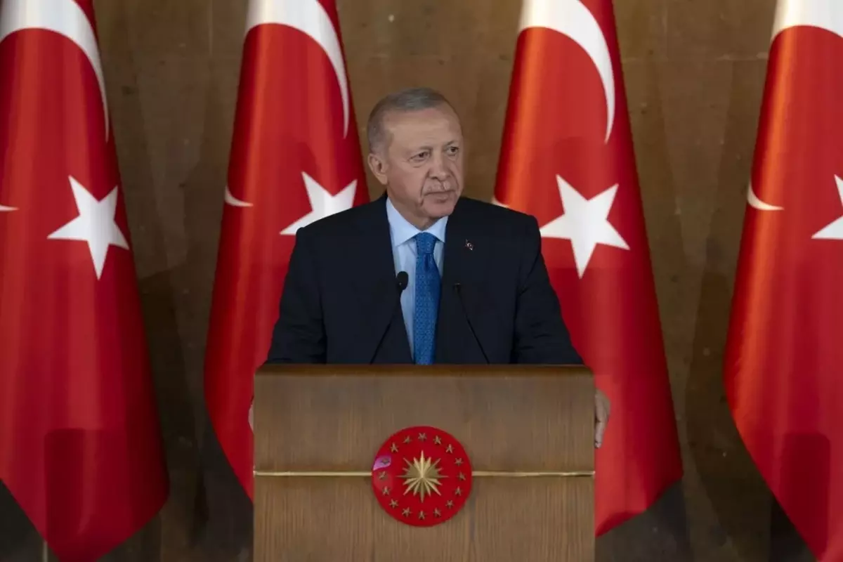 Cumhurbaşkanı Erdoğan: Belediyeleri aile çiftliğine çeviren muhterisler için artık deniz bitmiştir