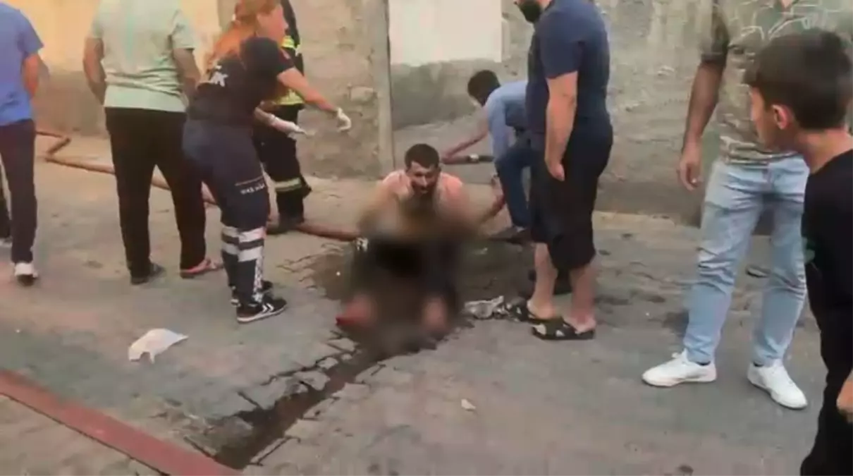 Diyarbakır&apos;da Yangın: 4 Yaralı