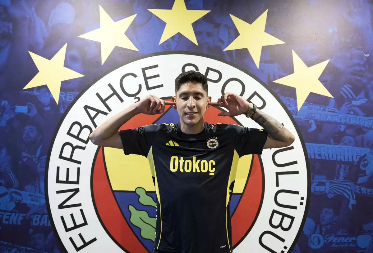 Edson Alvarez: Fenerbahçe Taraftarları İçin Sahada Savaşacağım