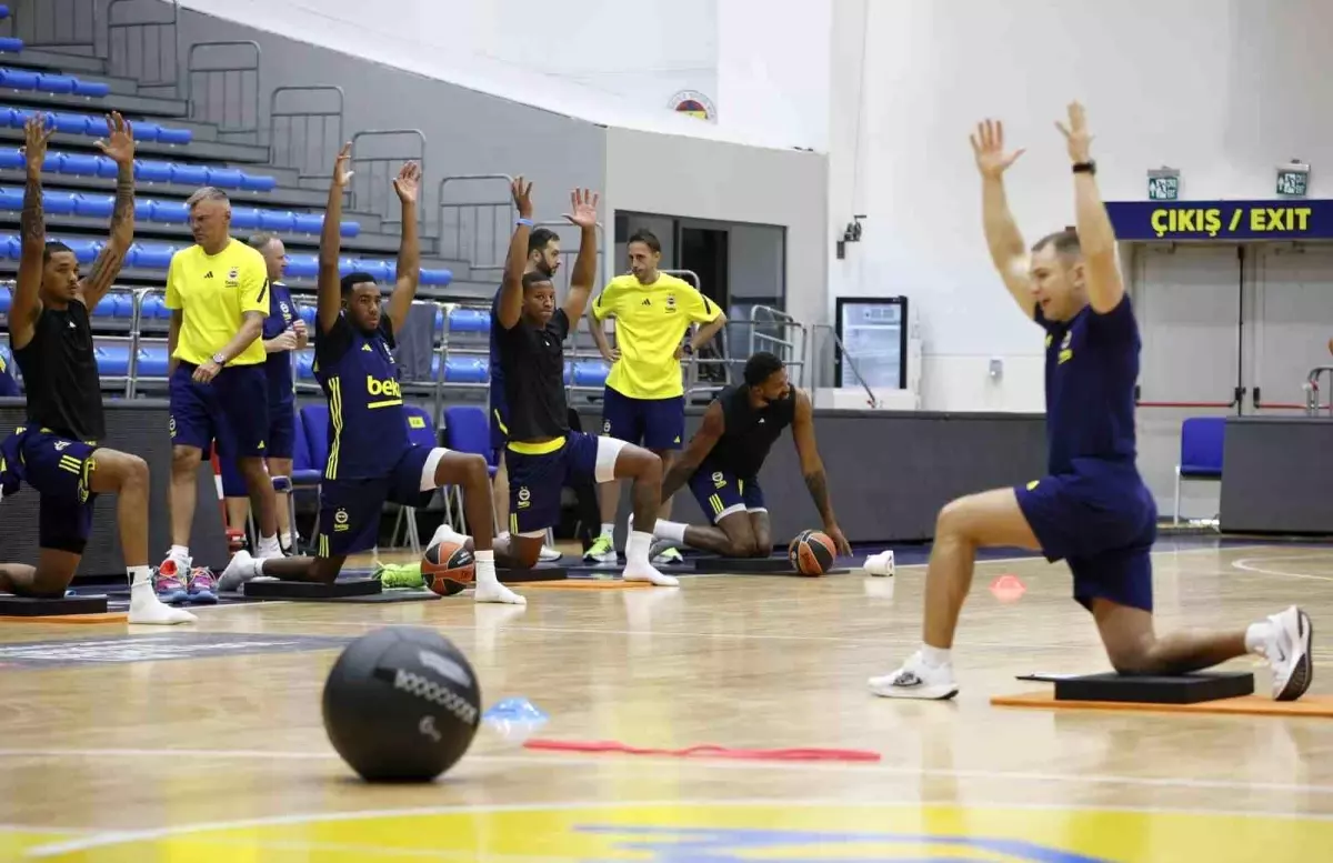 Fenerbahçe Basketbol Takımı Yeni Sezona Hazırlanıyor