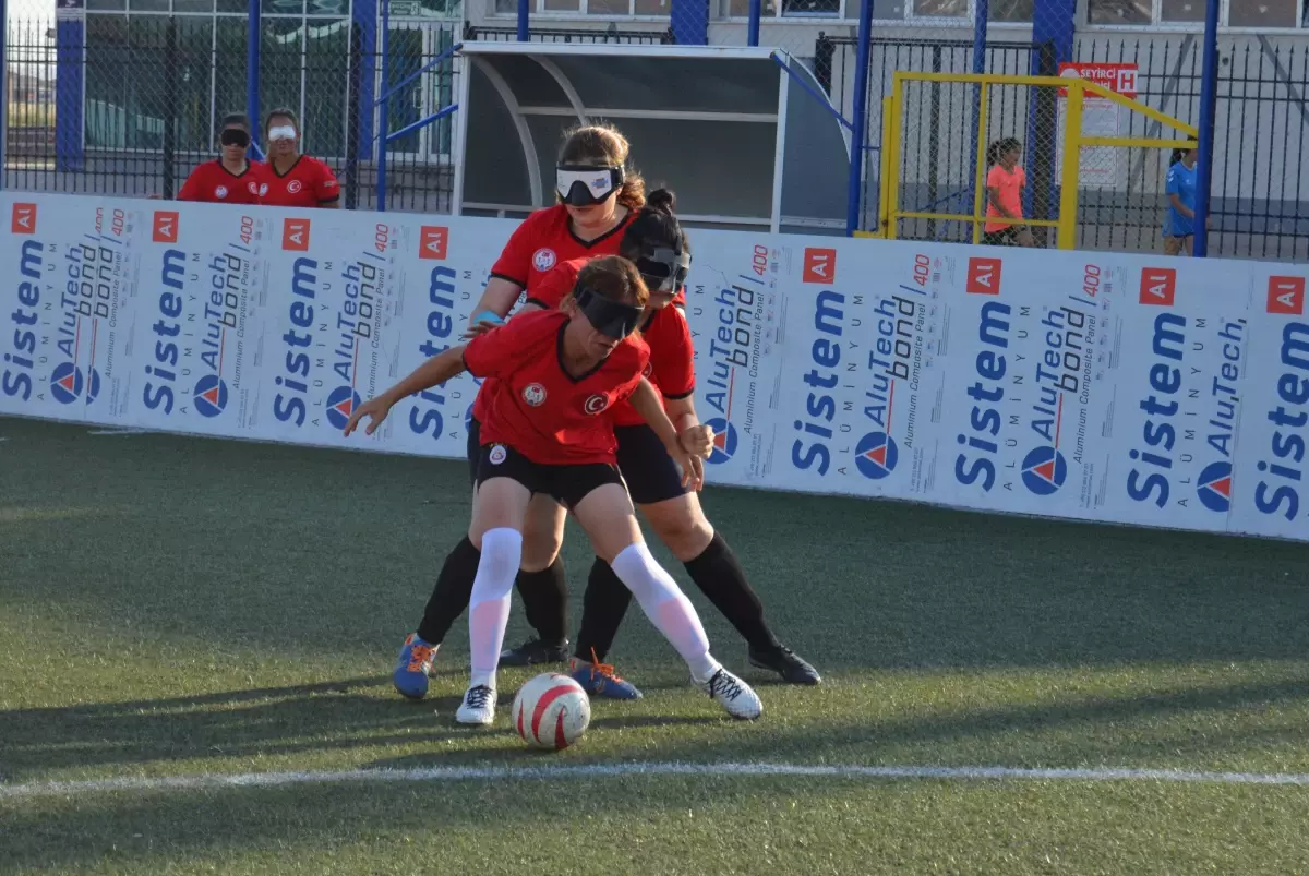 Görme Engelliler Kadın Futbol Milli Takımı Dünya Şampiyonası Hazırlıklarını Aksaray'da Sürdürüyor