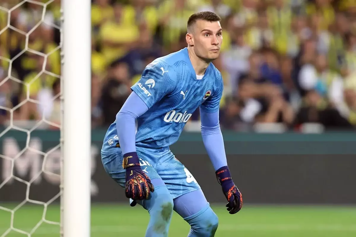 Görüşmeler başladı bile! Livakovic'e sürpriz talip
