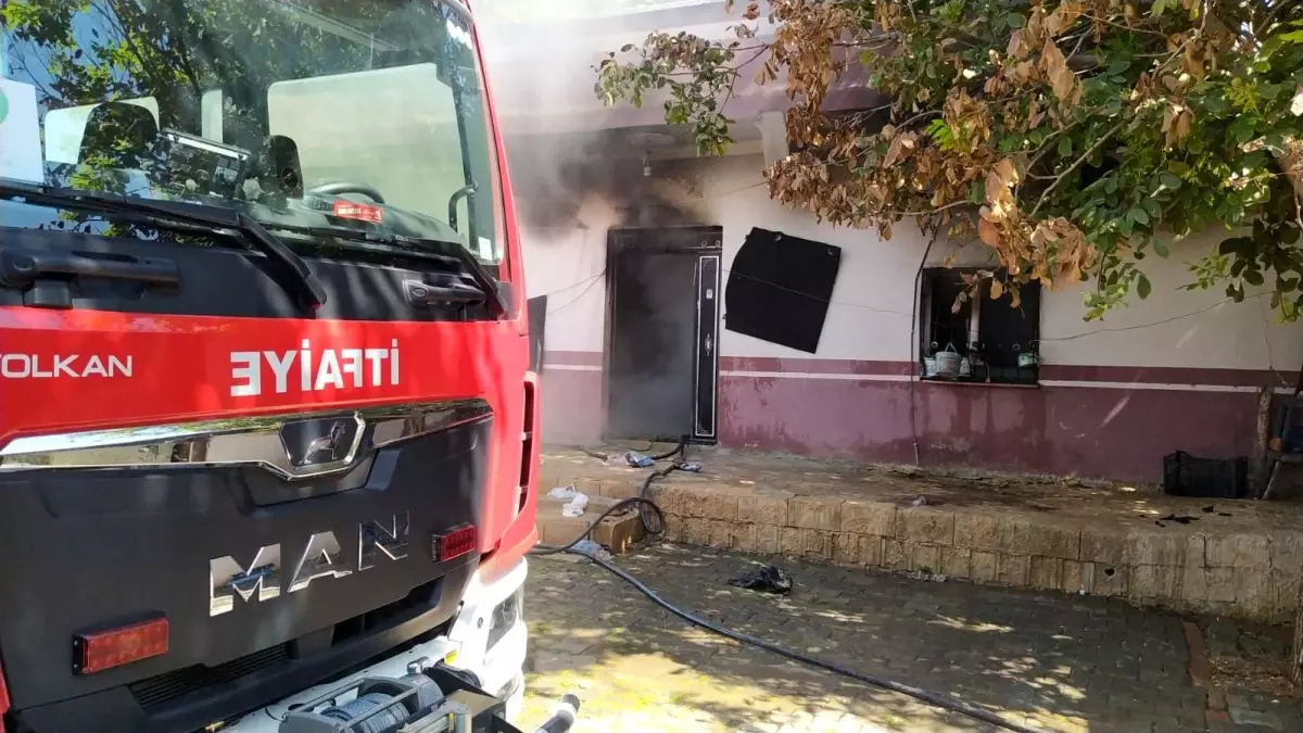 Şanlıurfa'da Müstakil Evde Yangın Çıktı
