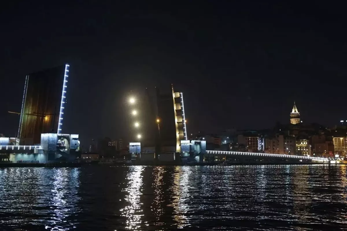 İstanbullular dikkat! Bu gece trafiğe kapatılacak