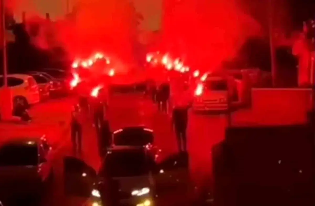 Kırıkkale'de Kız İsteme Merasiminde Yolu Kapatıp Meşale Yakan Damat Adaylarına Para Cezası