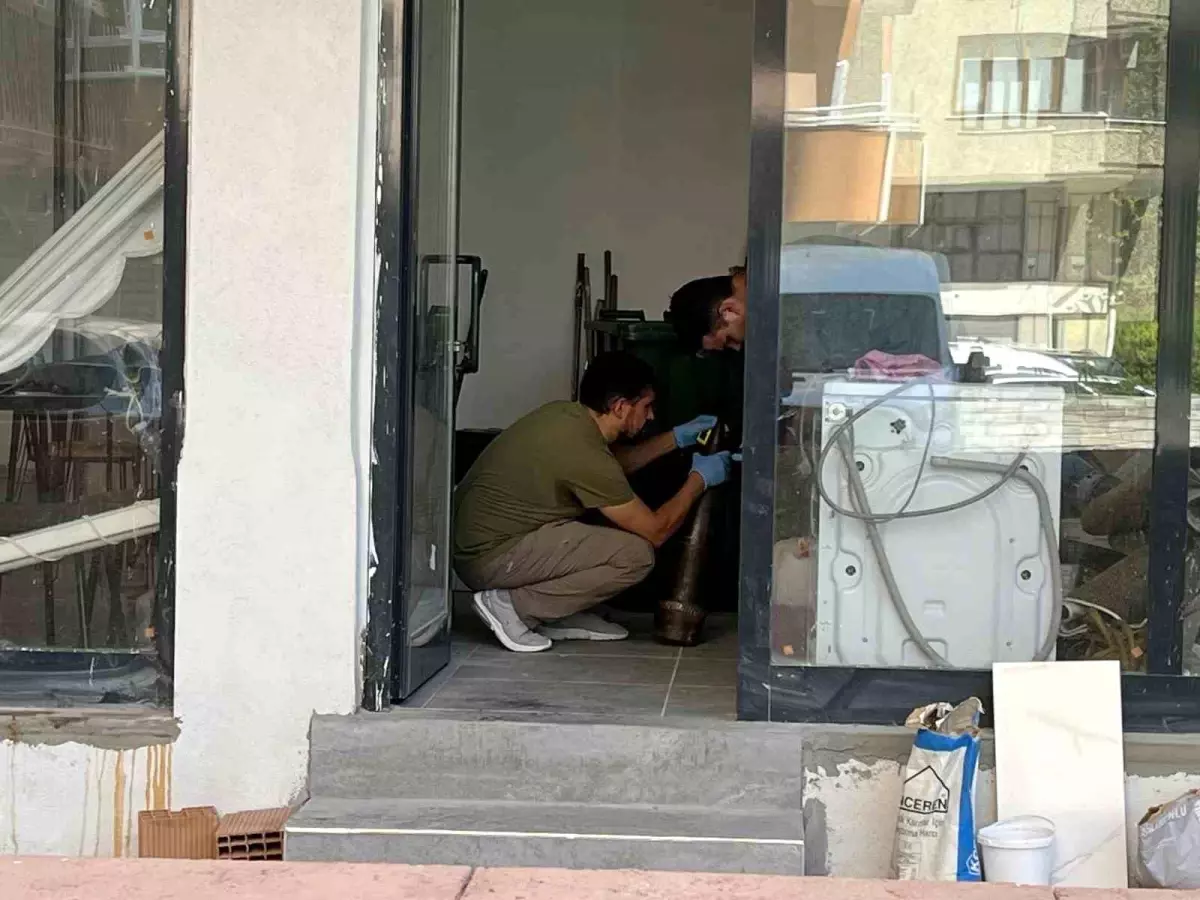 Konya'da Apartmandaki Çöp Bölümünde Top Mermisi Bulundu