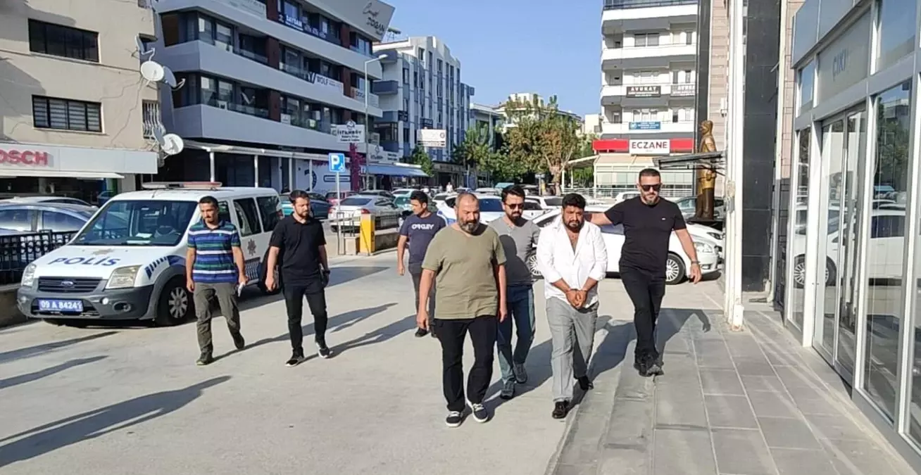 Tuvalet Meselesi Nedeniyle Taksiciyi Bıçaklayarak Öldüren Zanlı Tutuklandı