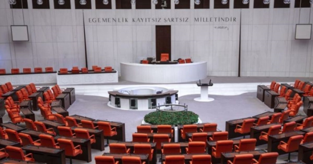 Meclis ne zaman açılacak? 2025 TBMM Meclisi açılış tarihi!