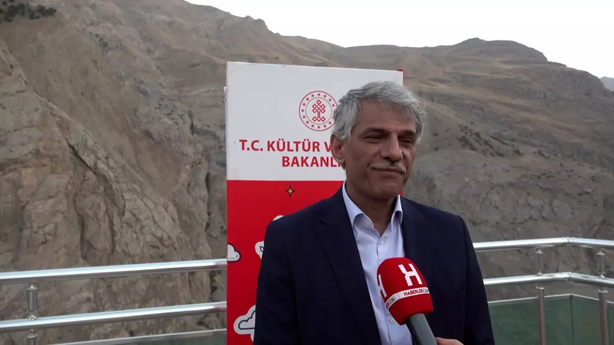 Nadir Alpaslan: 'Her Kesimden İnsanımız Kültür ve Sanata Doyduğu Bir Program Yaşayacak'