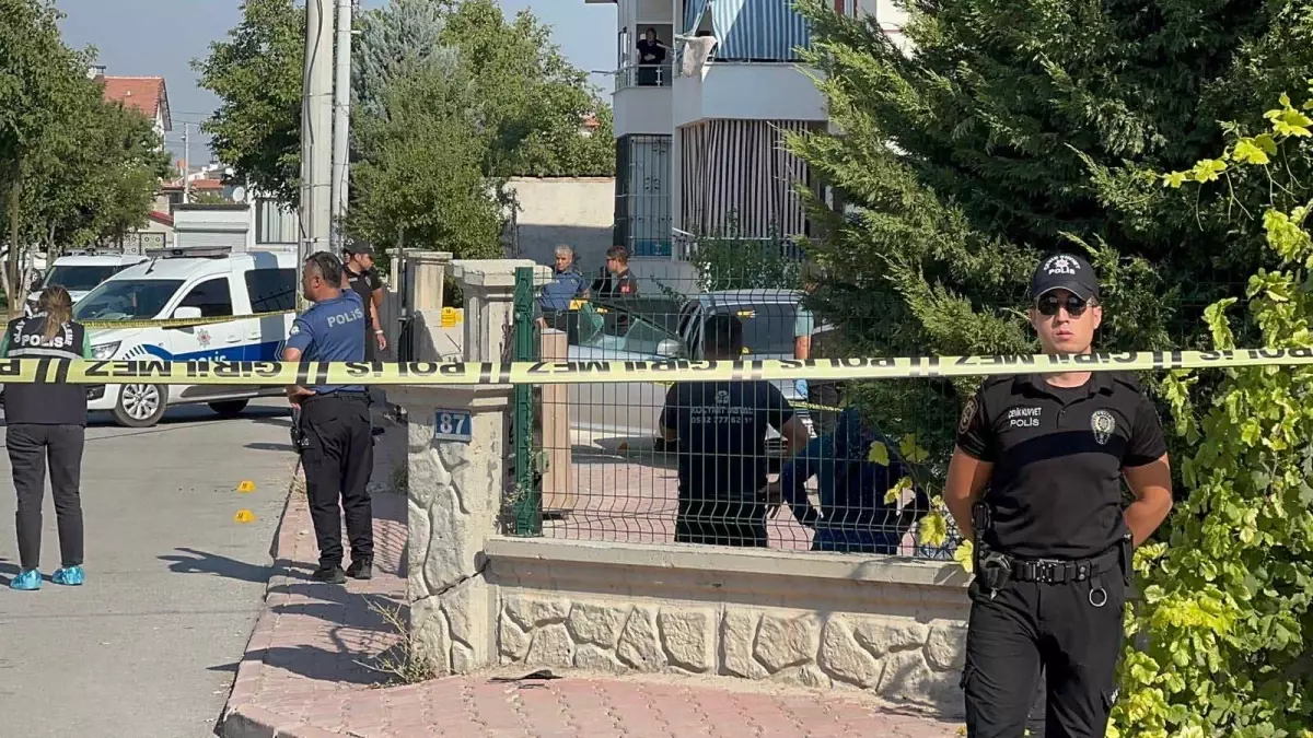 Konya&apos;da Silahlı Saldırı: Mehmet ve Servet Koçyiğit Hayatını Kaybetti