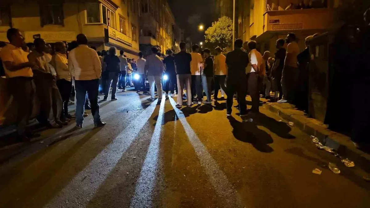 Sultangazi'de Aile İçi Tartışma Kanlı Bitti: Oğul Annesini Vurdu