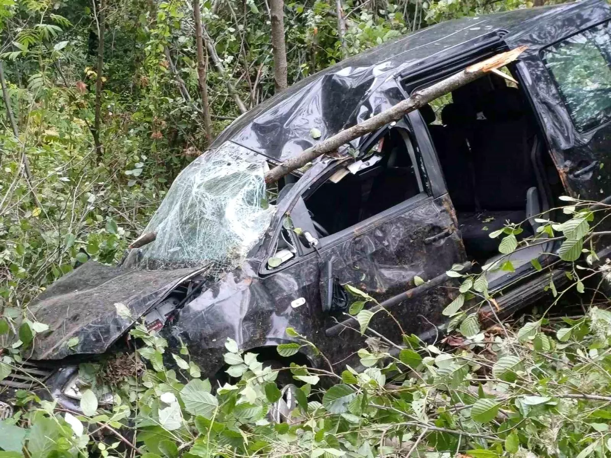 Trabzon'da Trajik Trafik Kazası: 1 Ölü, 2 Yaralı