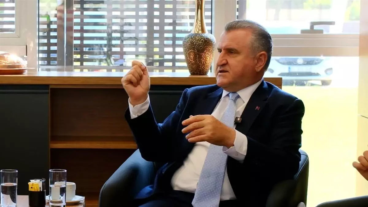 Gençlik ve Spor Bakanı Osman Aşkın Bak, Ankara Tenis Eğitim Merkezi'nin Açılışında Önemli Açıklamalarda Bulundu