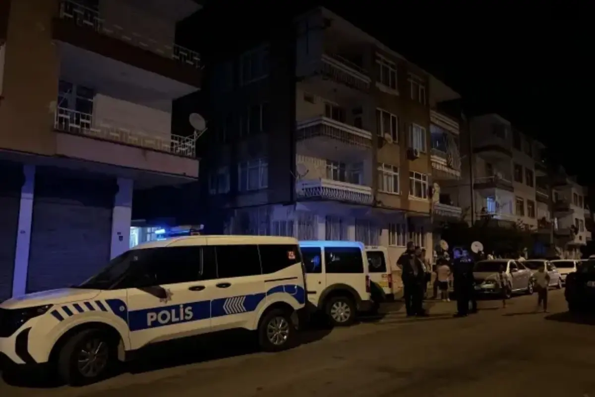 Boşandığı eşini bıçakla ağır yaraladı