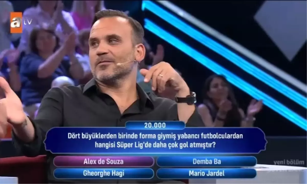 Dört büyüklerden birinde forma giymiş yabancı futbolculardan hangisi Süper Lig'de daha çok gol atmıştır?