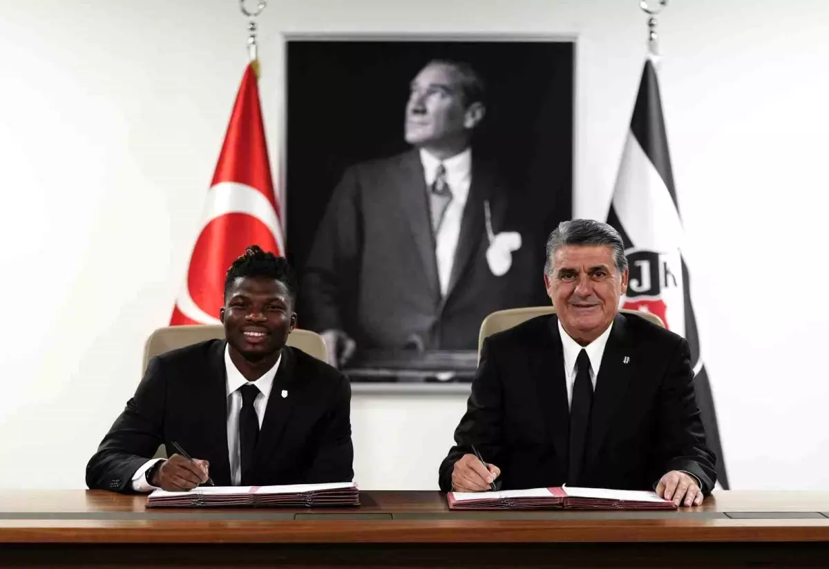 Beşiktaş, El Bilal Toure'yi Kadrosuna Kattı