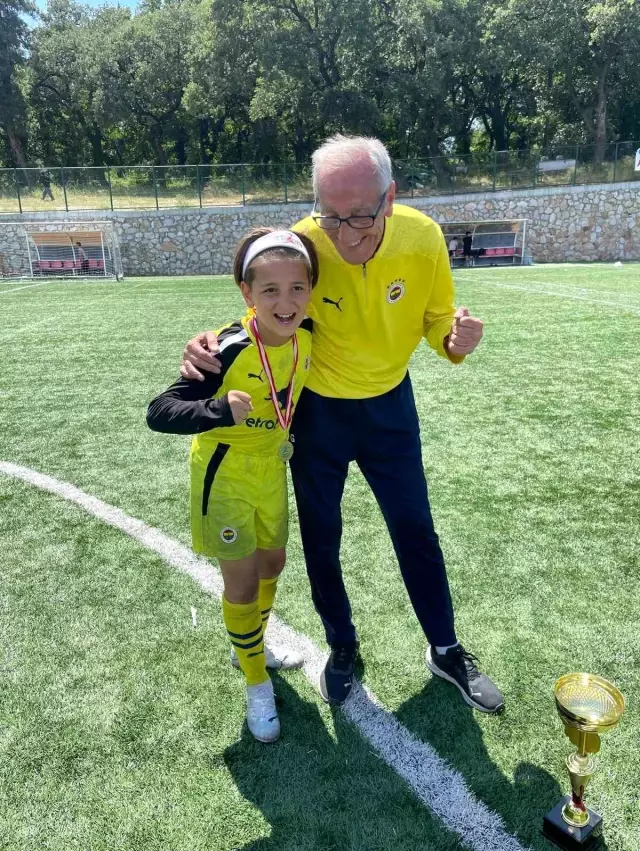 inegol den fenerbahce ye transfer oldu 2 18981979 o