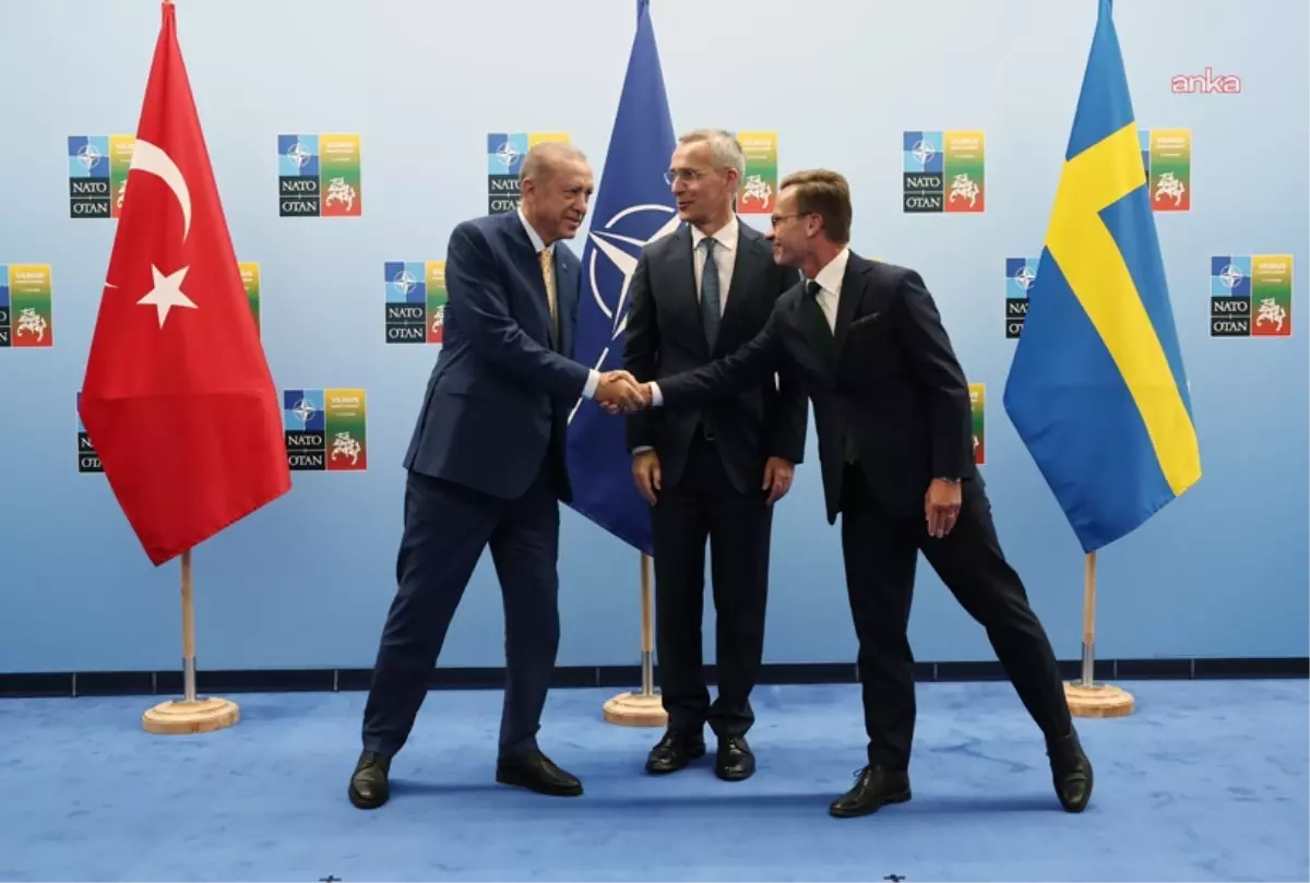 İsveç'in NATO Üyelik Başvurusu Döneminde, Türkiye'de Yapılan Görüşmeye Dair Gizli Belgelerin Arlanda Havalimanı'nda Unutulduğu Ortaya Çıktı