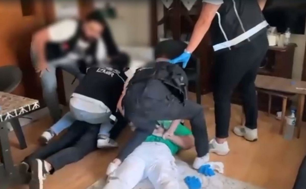 İzmir'de Uyuşturucu Operasyonları: 130 Tutuklama