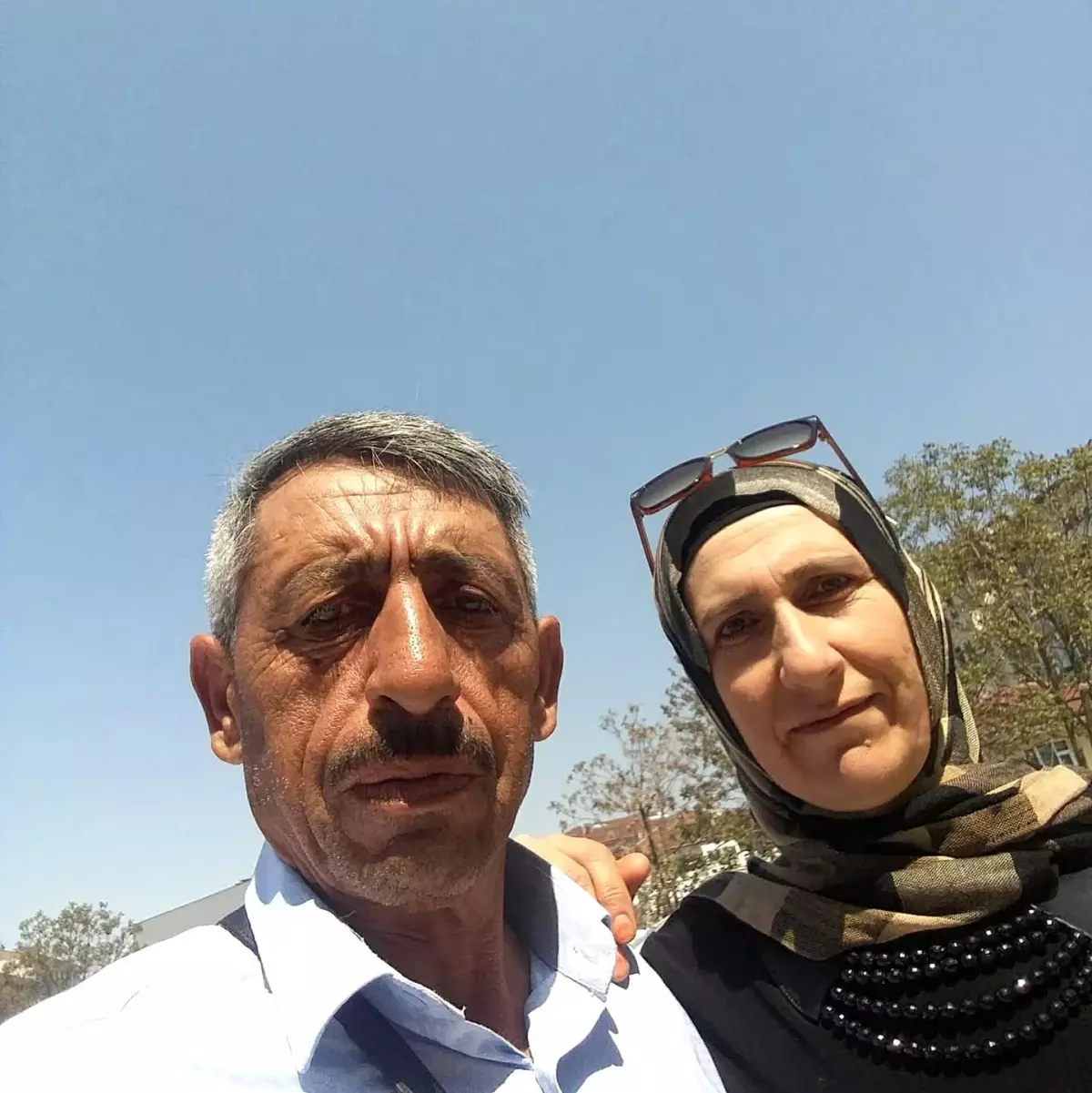 Kocaeli'de Karısını Vuran Adam Kendini Vurdu