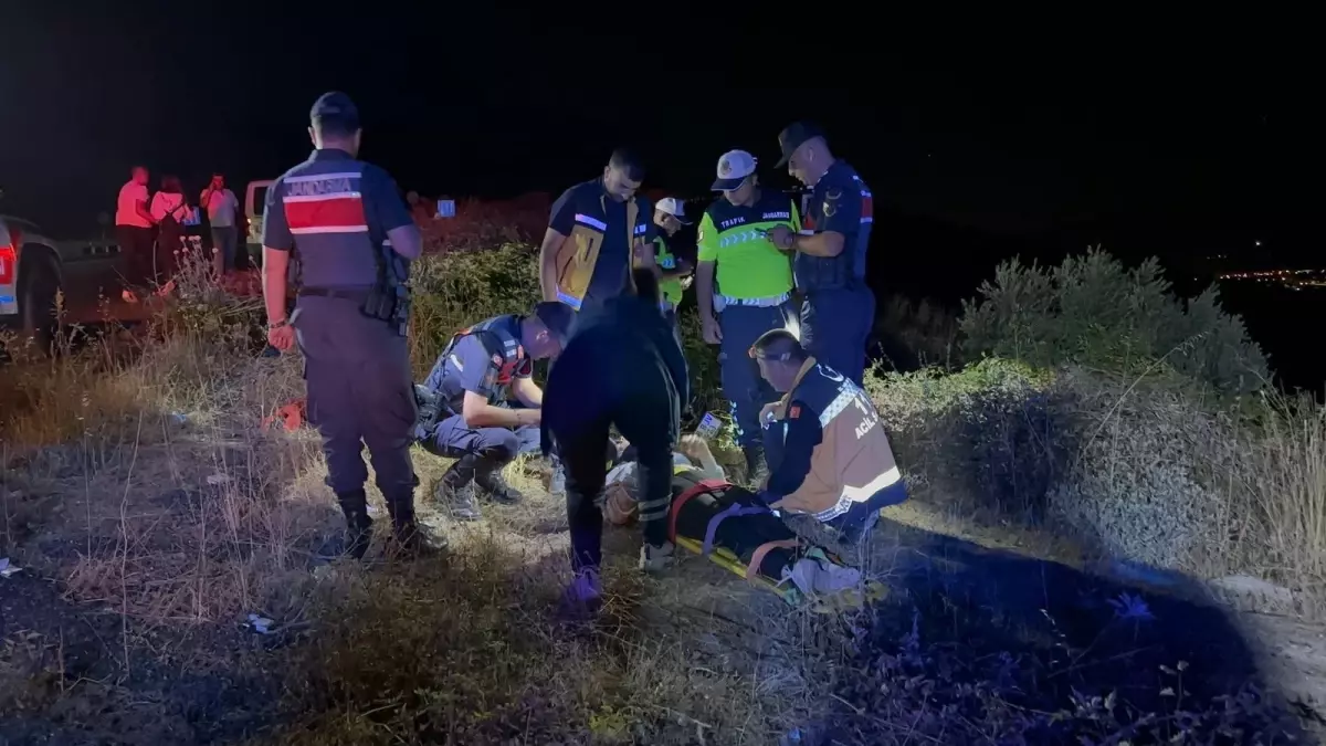 Motosiklet Kazası: Kaybolan Kadın Jandarmaya Konum Göndererek Bulundu