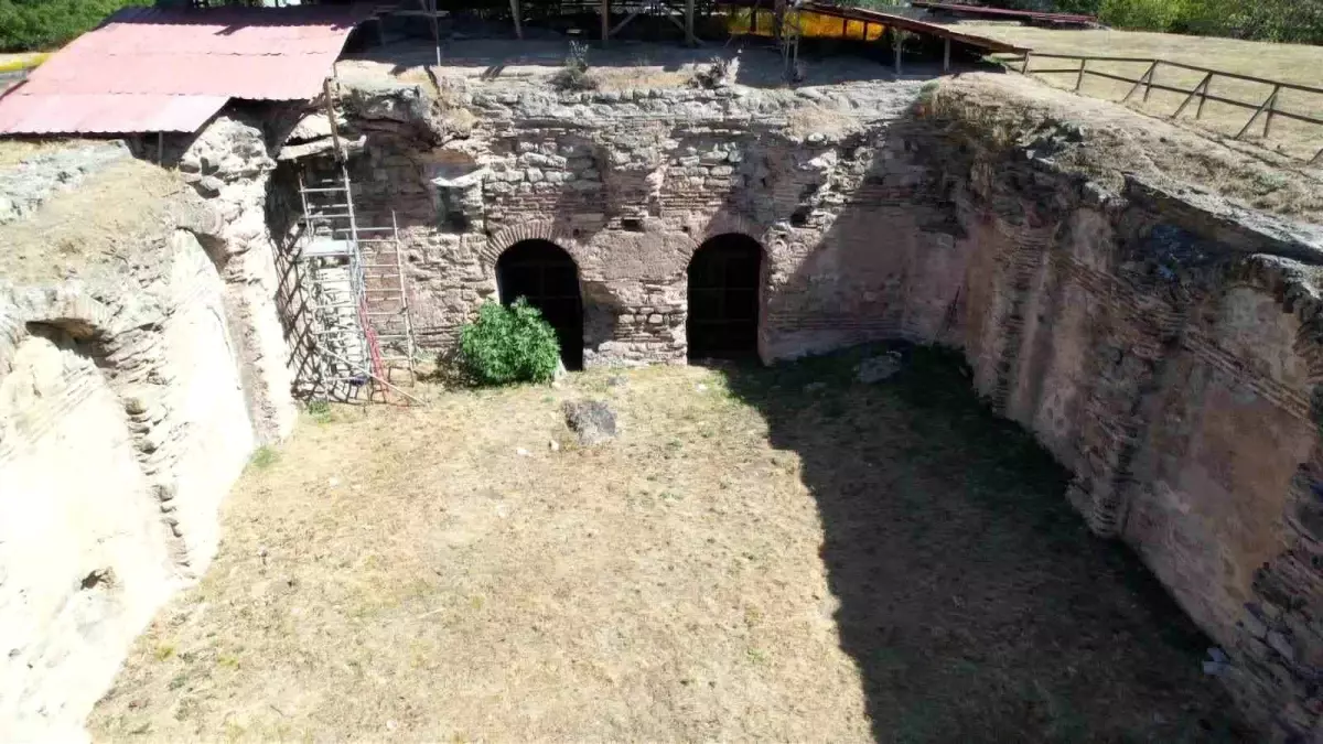 İstanbul'da Saklı Bizans Manastırı: Küçükyalı ArkeoPark