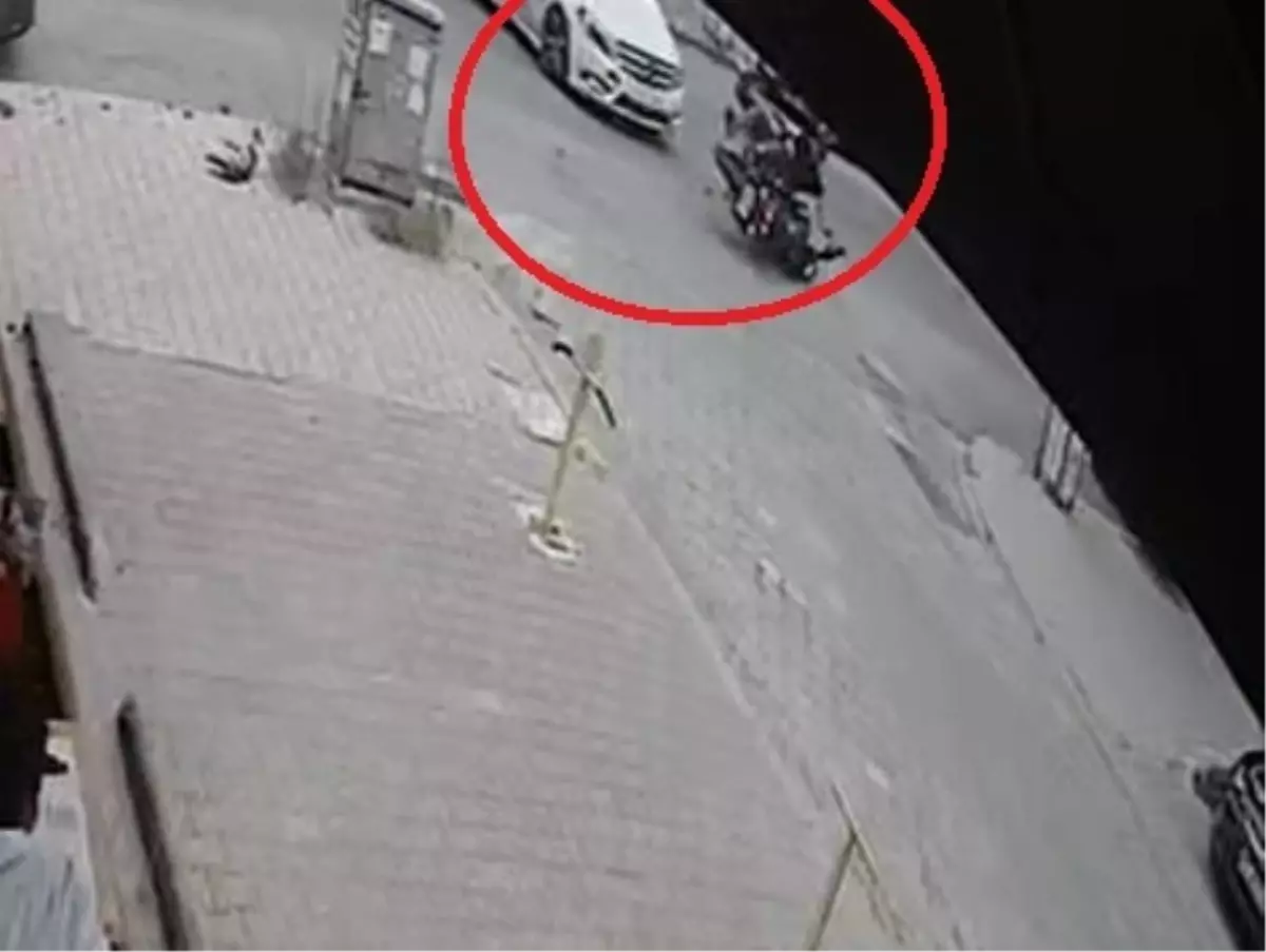 Samsun'da Motosiklet Kazası: Sürücü ve Kız Arkadaşı Yaralandı