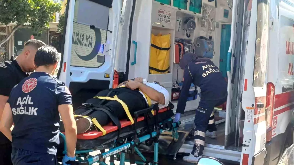 Aydın'da Otomobil ve Motosiklet Çarpıştı: 1 Yaralı