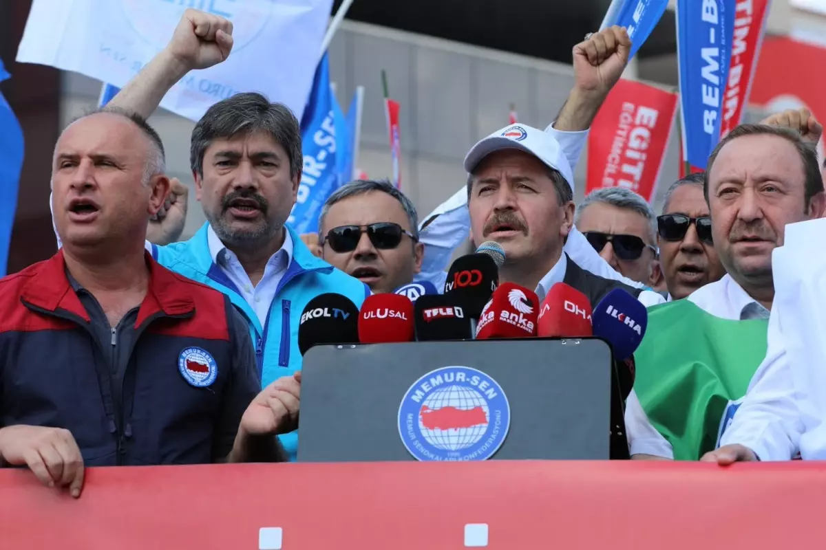 Yeni zam teklifine sendikalardan ilk tepki: Hakem Kurulu'ndan çekildik