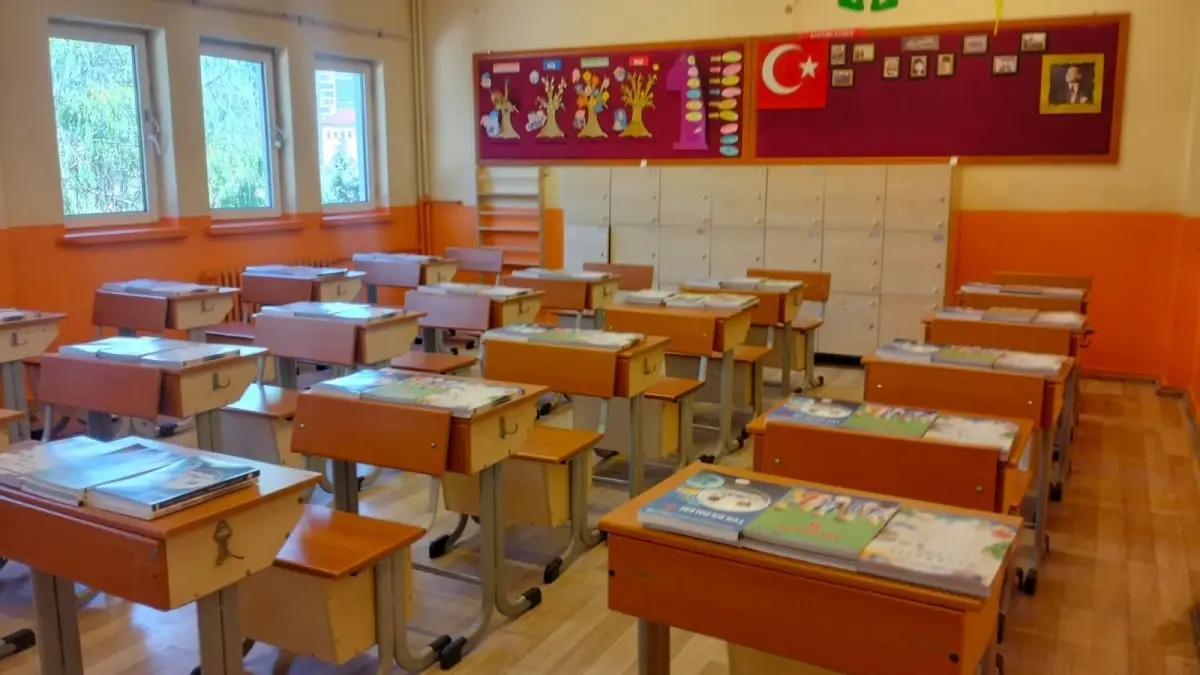 2025-2026 Eğitim Yılı İçin 184 Milyon Ders Kitabı Dağıtıldı