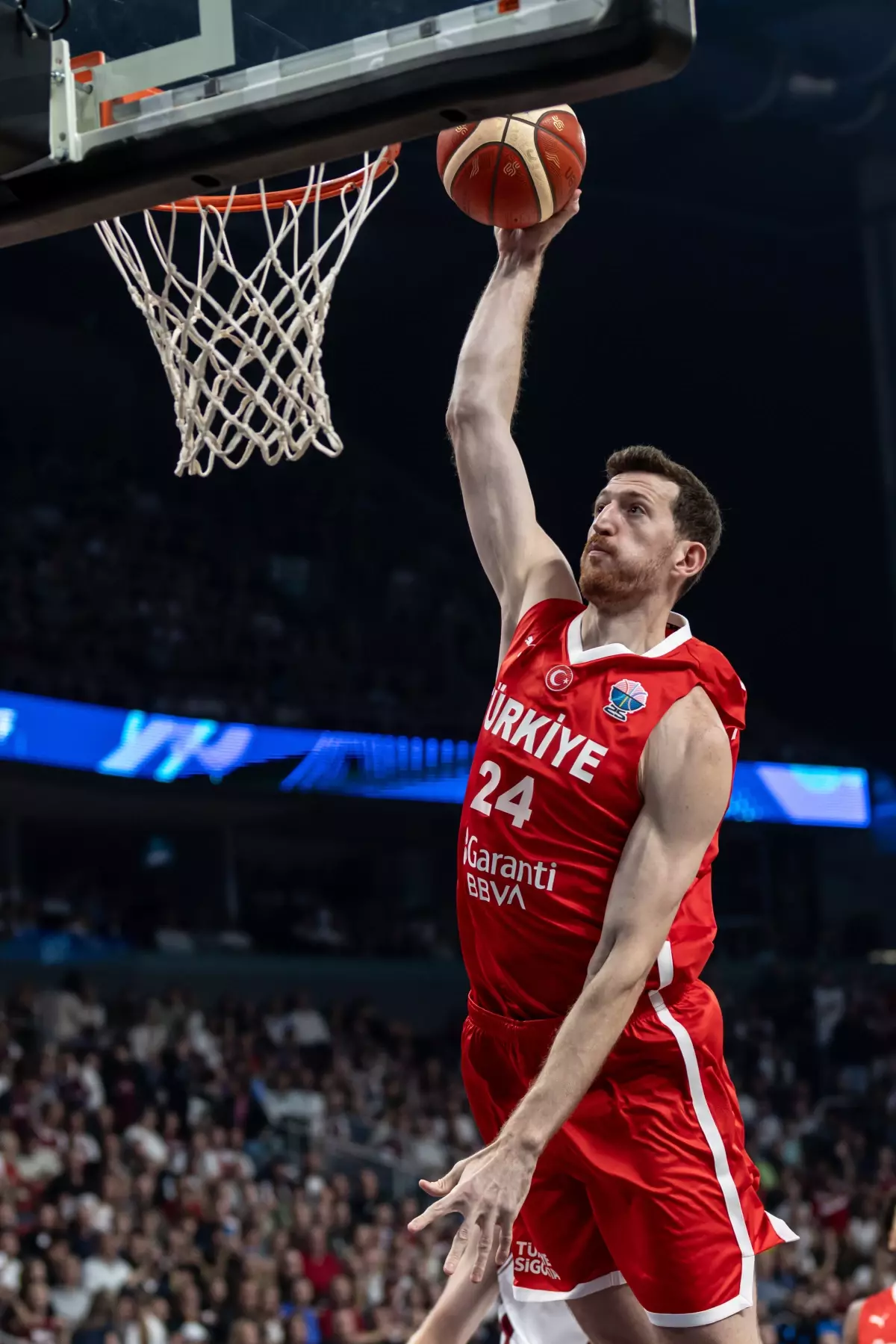 A Milli Erkek Basketbol Takımı, Letonya&apos;yı 93-73 Yenerek Başladı