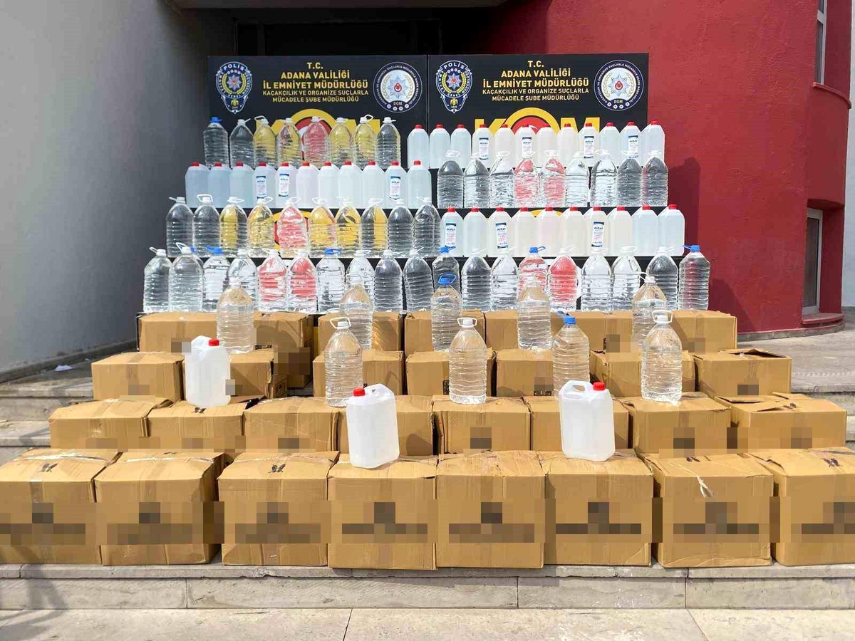 Adana'da 2 Ton Kaçak Etil Alkol Ele Geçirildi