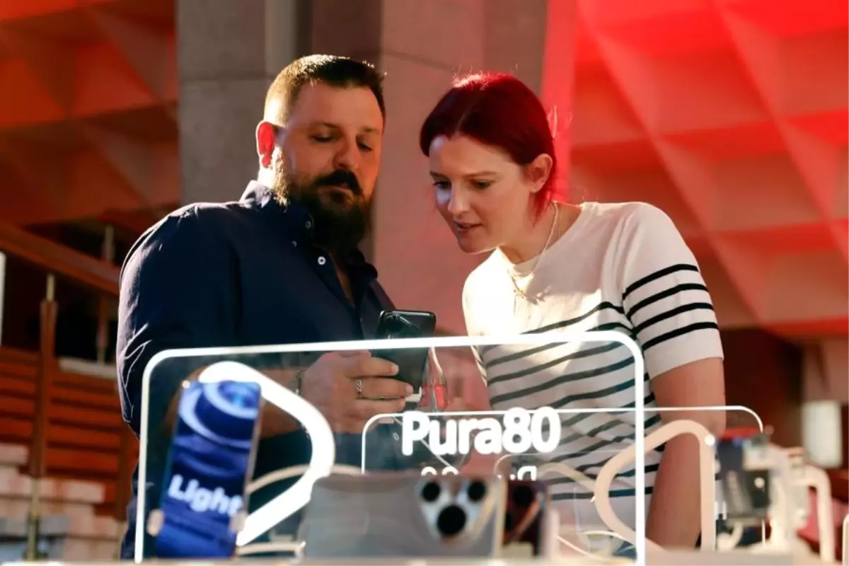 Huawei, Romanya&apos;da Pura 80 Serisi Akıllı Telefon ve Tabletleri Tanıttı