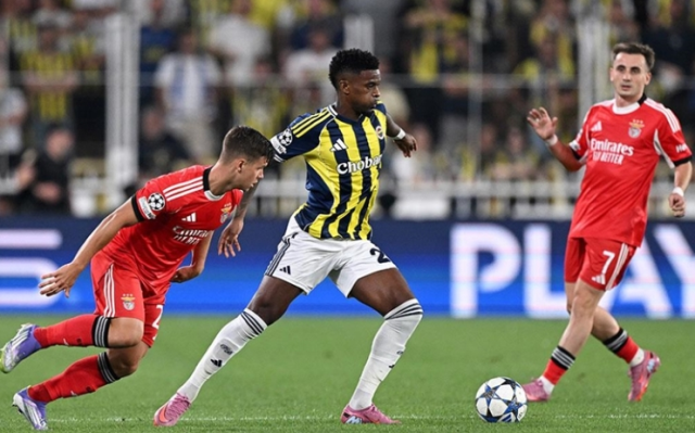 Benfica Fenerbahçe şifresiz mi?