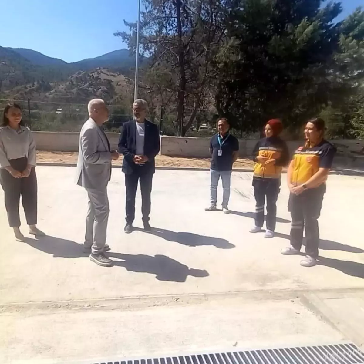 İl Sağlık Müdürü Bildirici, Sarıcakaya&apos;da Yeni Sağlık Merkezlerini Ziyaret Etti