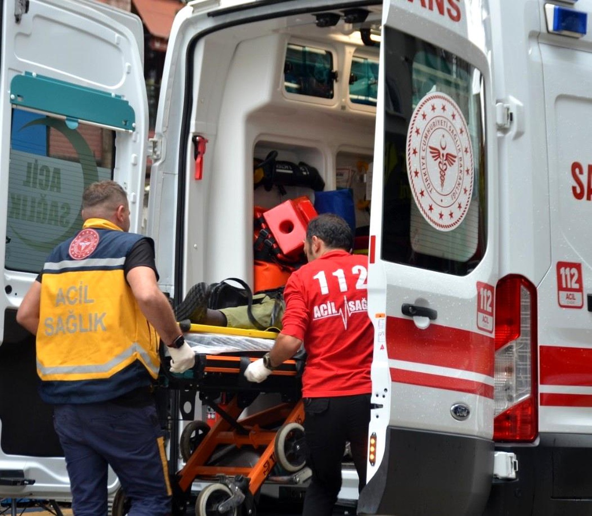 Bilecik'te Trafik Kazası: İki Yaralı
