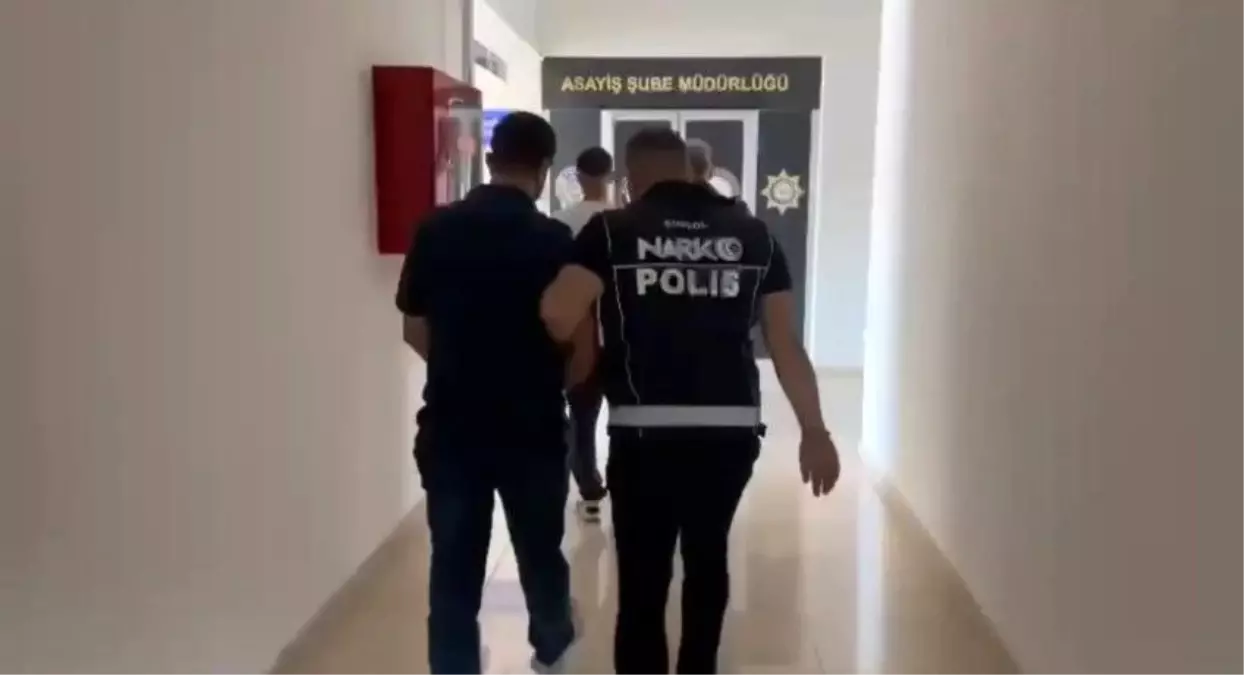 Bingöl&apos;de Uyuşturucu Operasyonu: 2 Şüpheli Tutuklandı