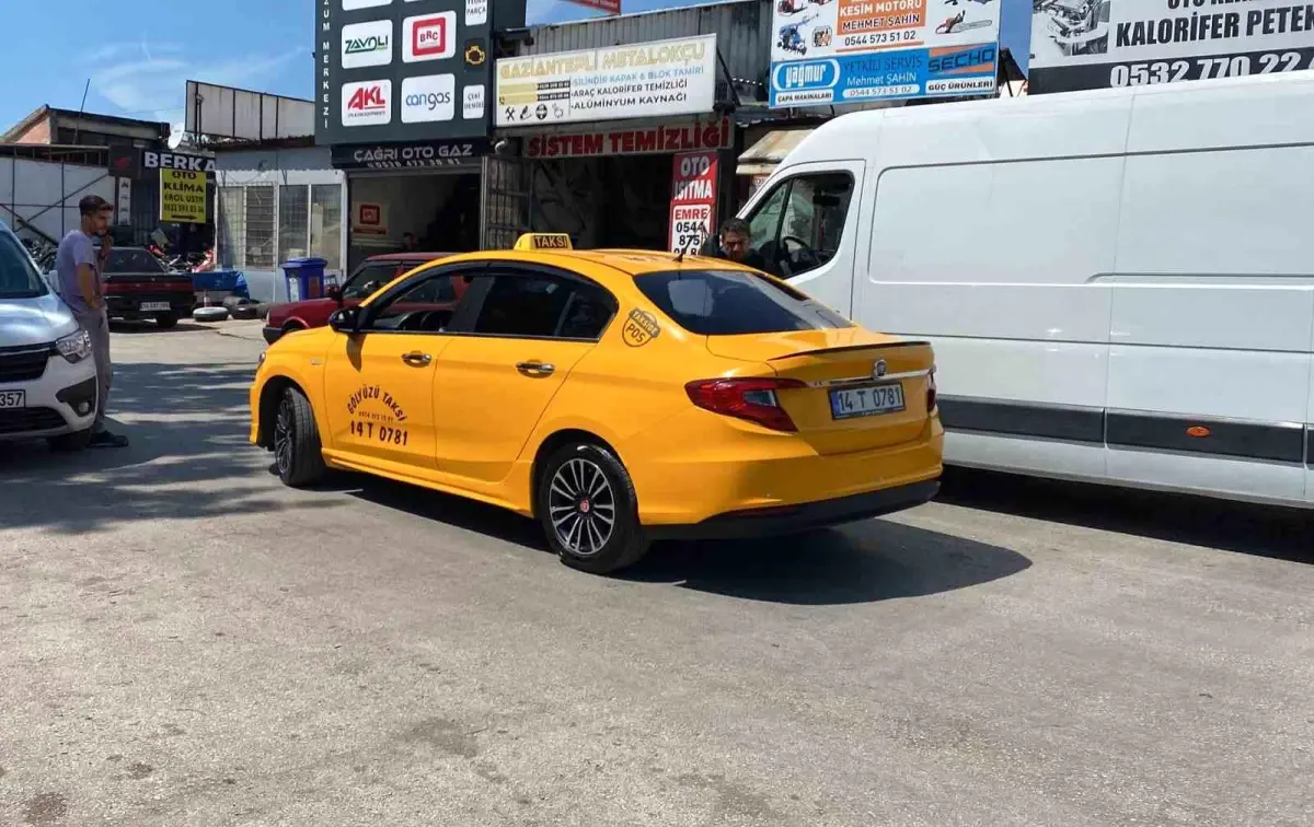 Bolu'da Alkollü Yolcu, Taksi Şoförüne Kurusıkı Tabanca Çekti