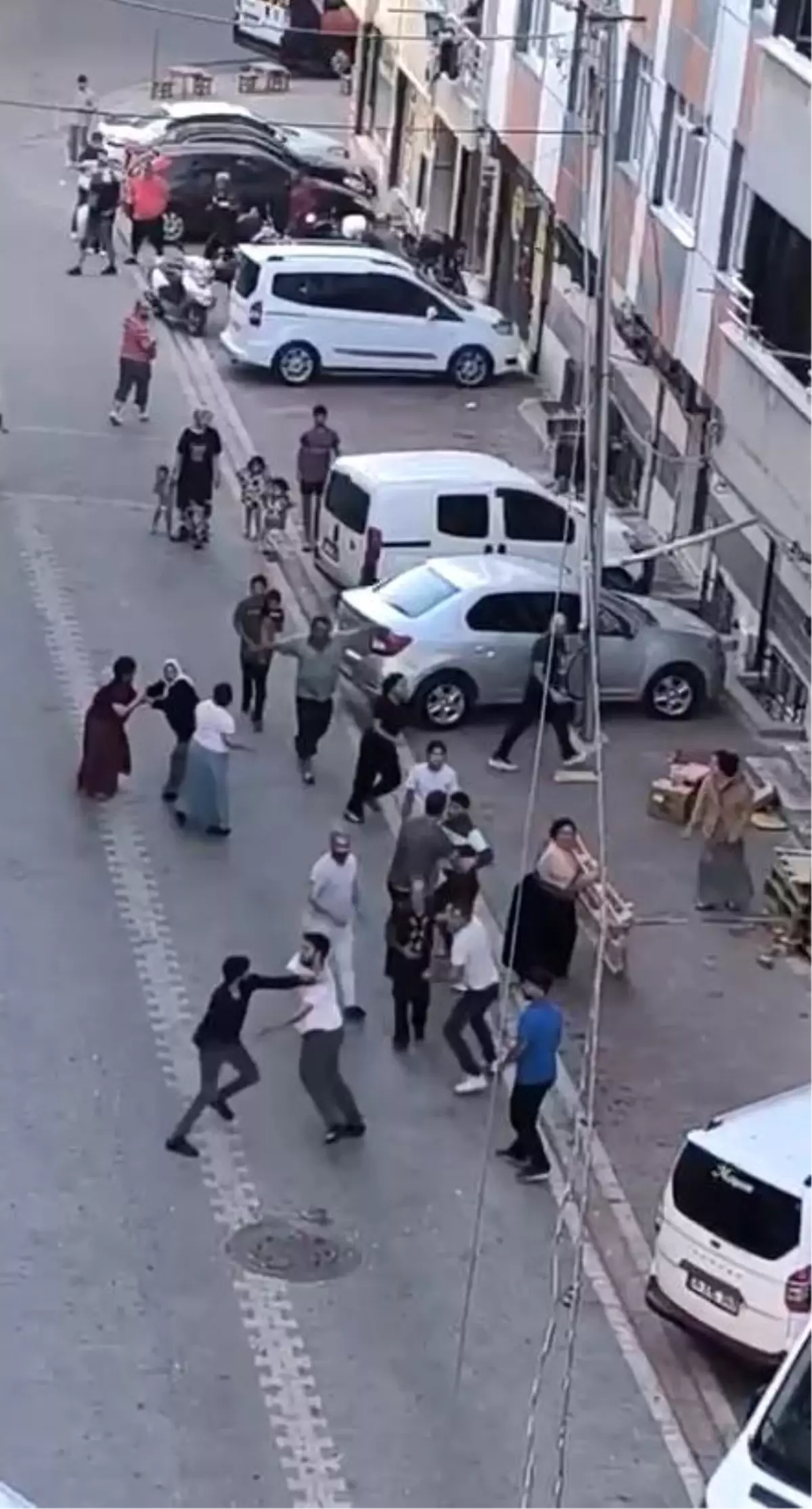 Esenyurt'ta Ev Sahibi ve Kiracı Arasında Kanlı Kavga