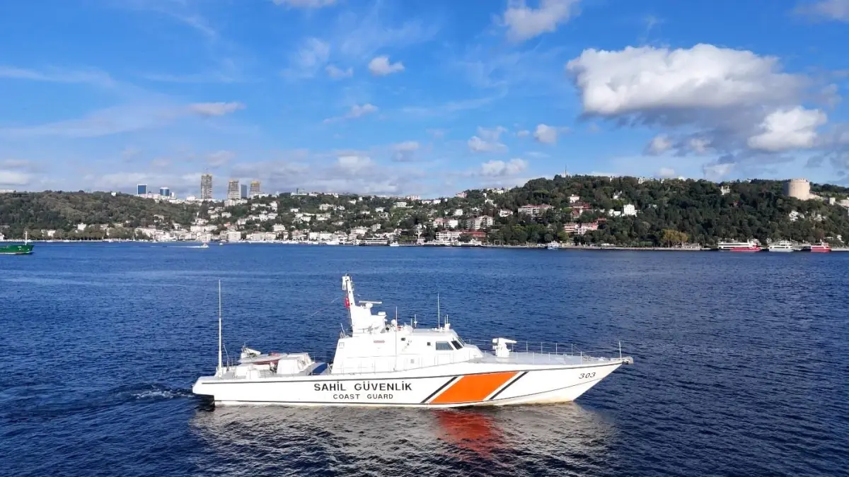 Boğaziçi Kıtalararası Yüzme Yarışı'nda Kaybolan Yüzücü İçin Arama Çalışmaları Devam Ediyor