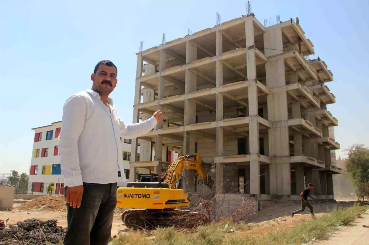 Şanlıurfa&apos;da Beton Dayanıklılığı Sorunu Nedeniyle Müteahhit Kendini İhbar Etti