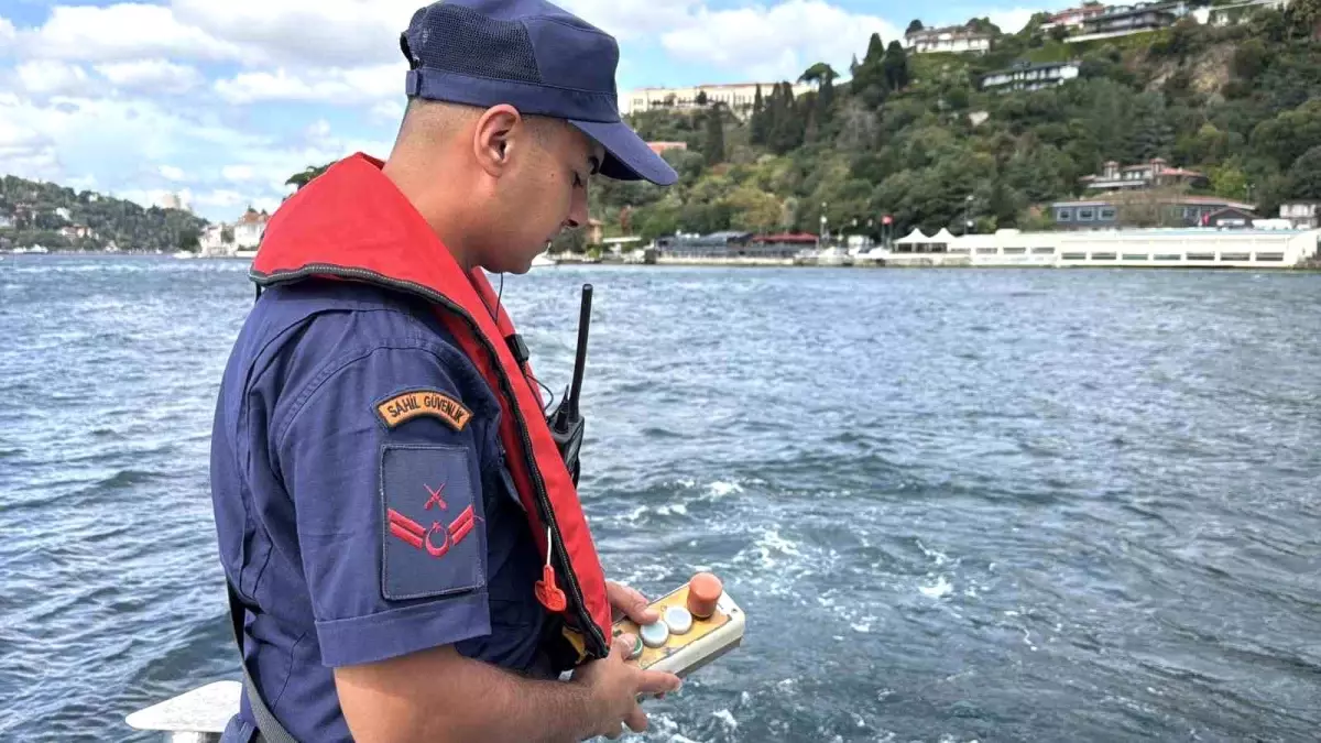İstanbul'da Kaybolan Rus Yüzücü İçin Arama Çalışmaları Devam Ediyor