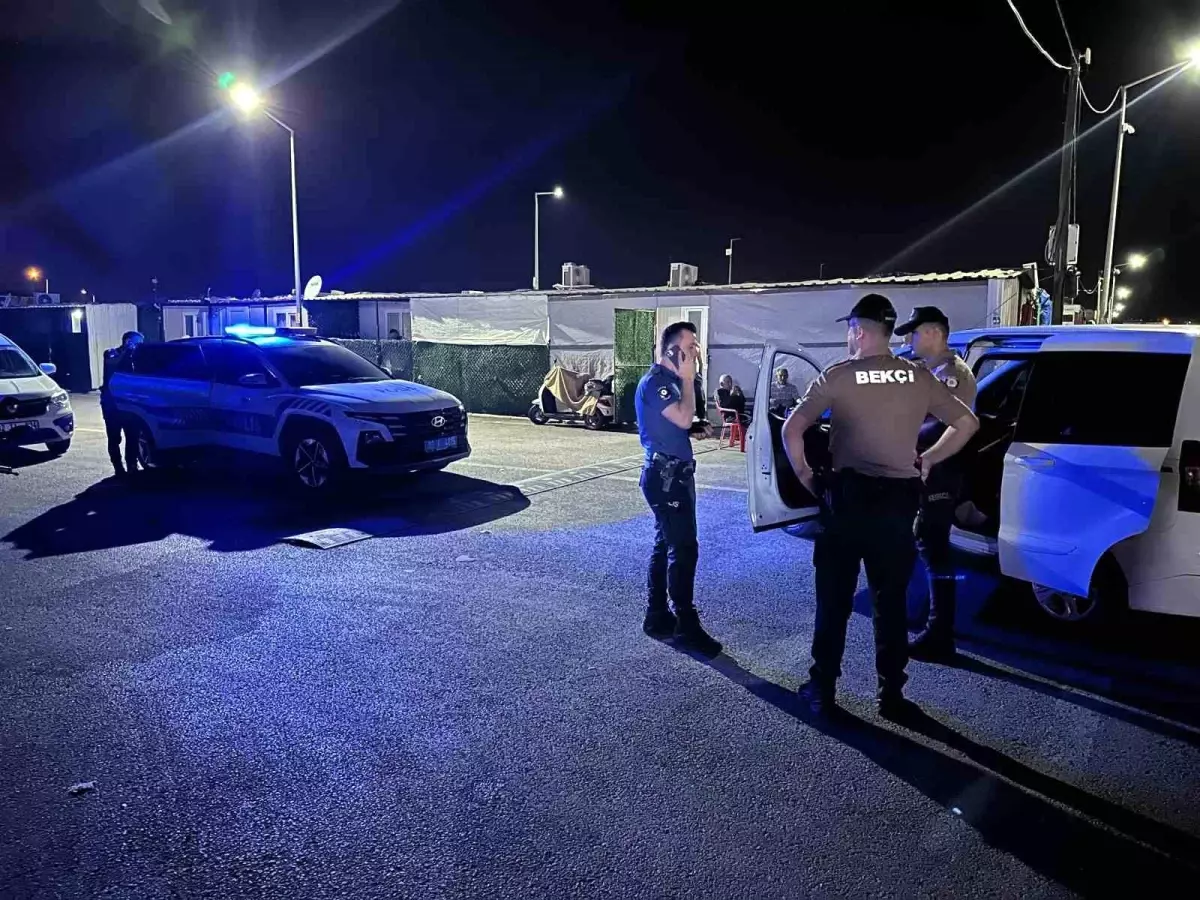 Adıyaman'da Şüpheli Araçta Uyuşturucu Madde Ele Geçirildi
