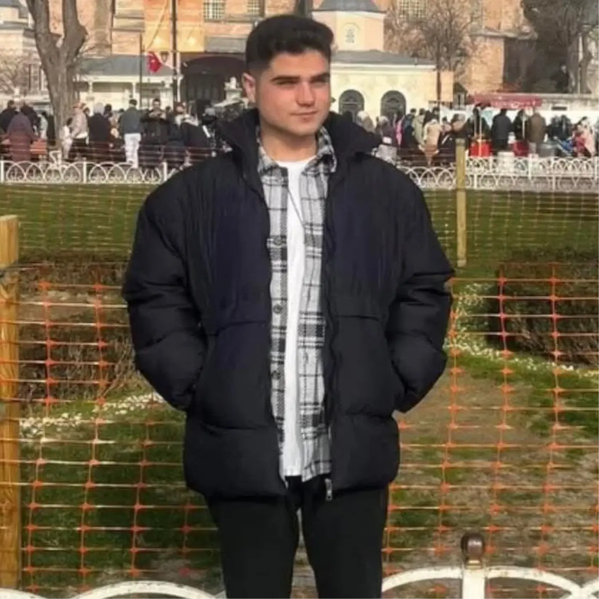 Kocaeli'de İnşaatta Düşen Öğrenci Hayatını Kaybetti