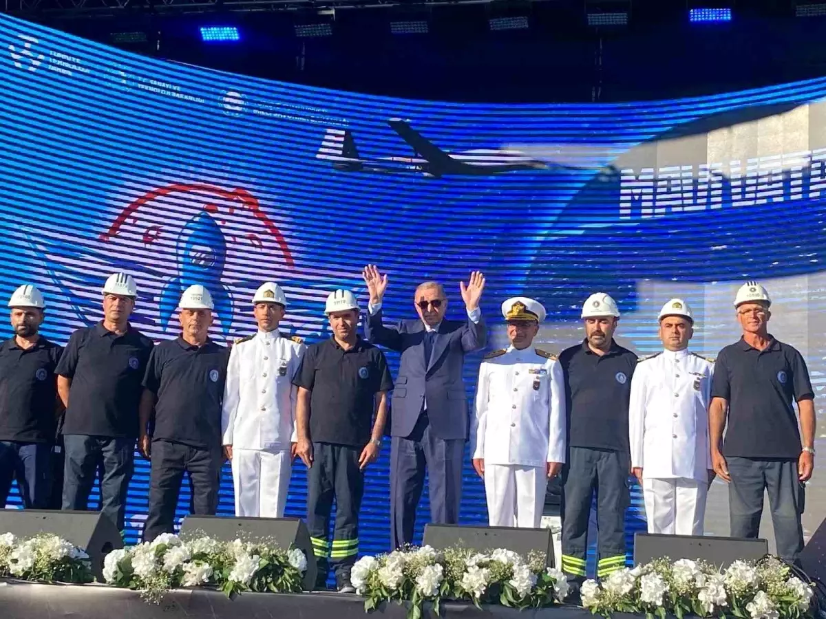 Cumhurbaşkanı Erdoğan: &quot;Teknofest gençliği bentleri tek tek yıkarak dolu dizgin geliyor&quot;