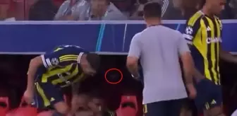 Fenerbahçe yedek kulübesinde yayına yansıyan tartışma