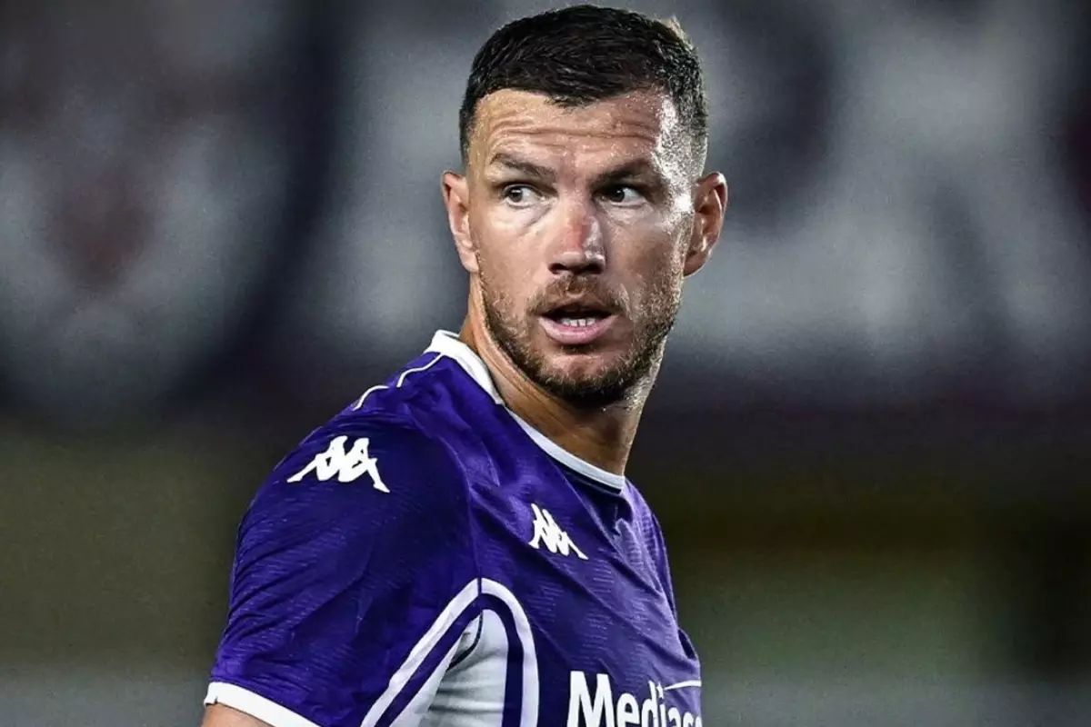 Fiorentina'ya galibiyeti 89. dakikada Edin Dzeko getirdi